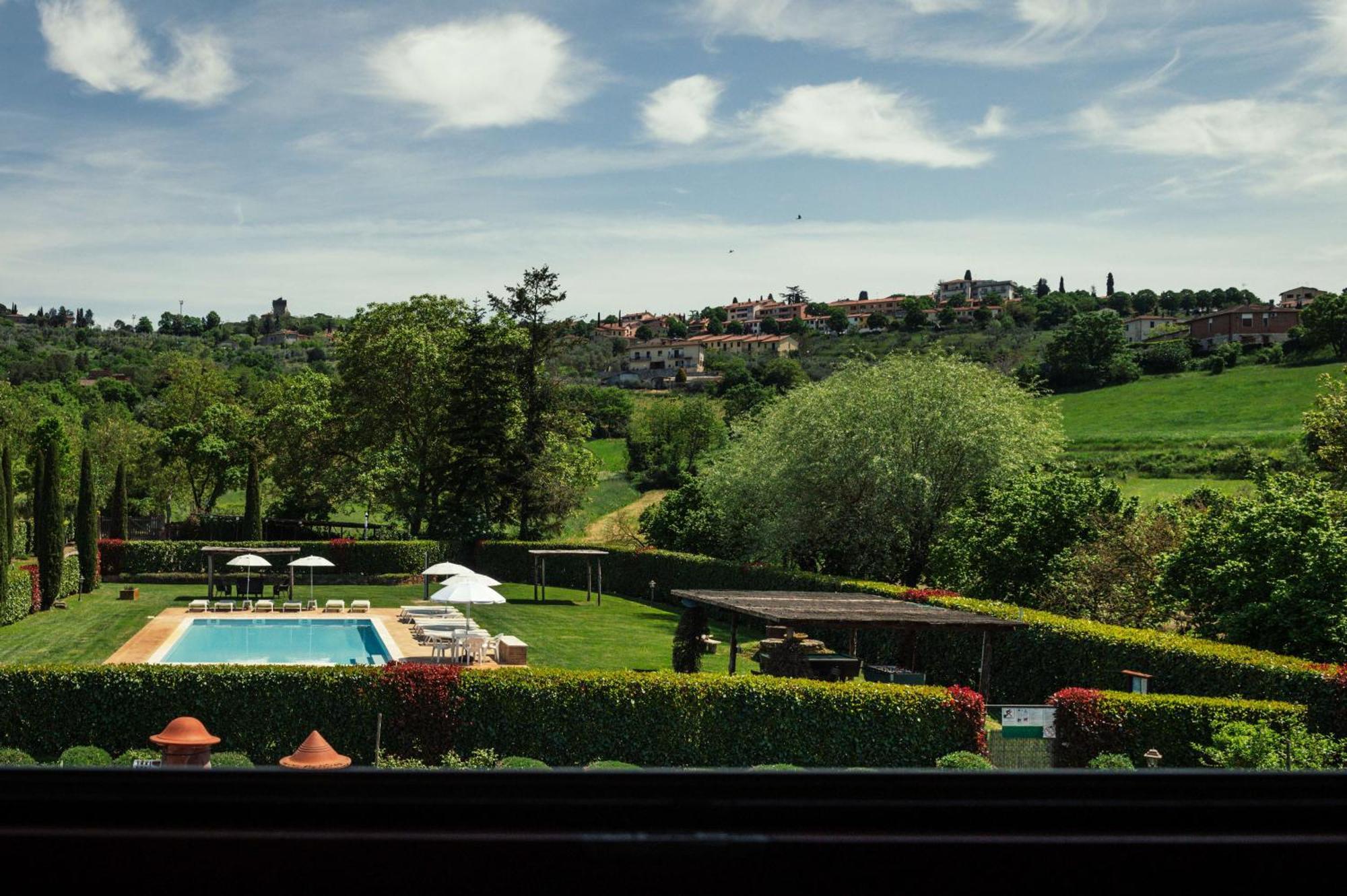 Agriturismo Casal Gheriglio Lucignano Exterior foto