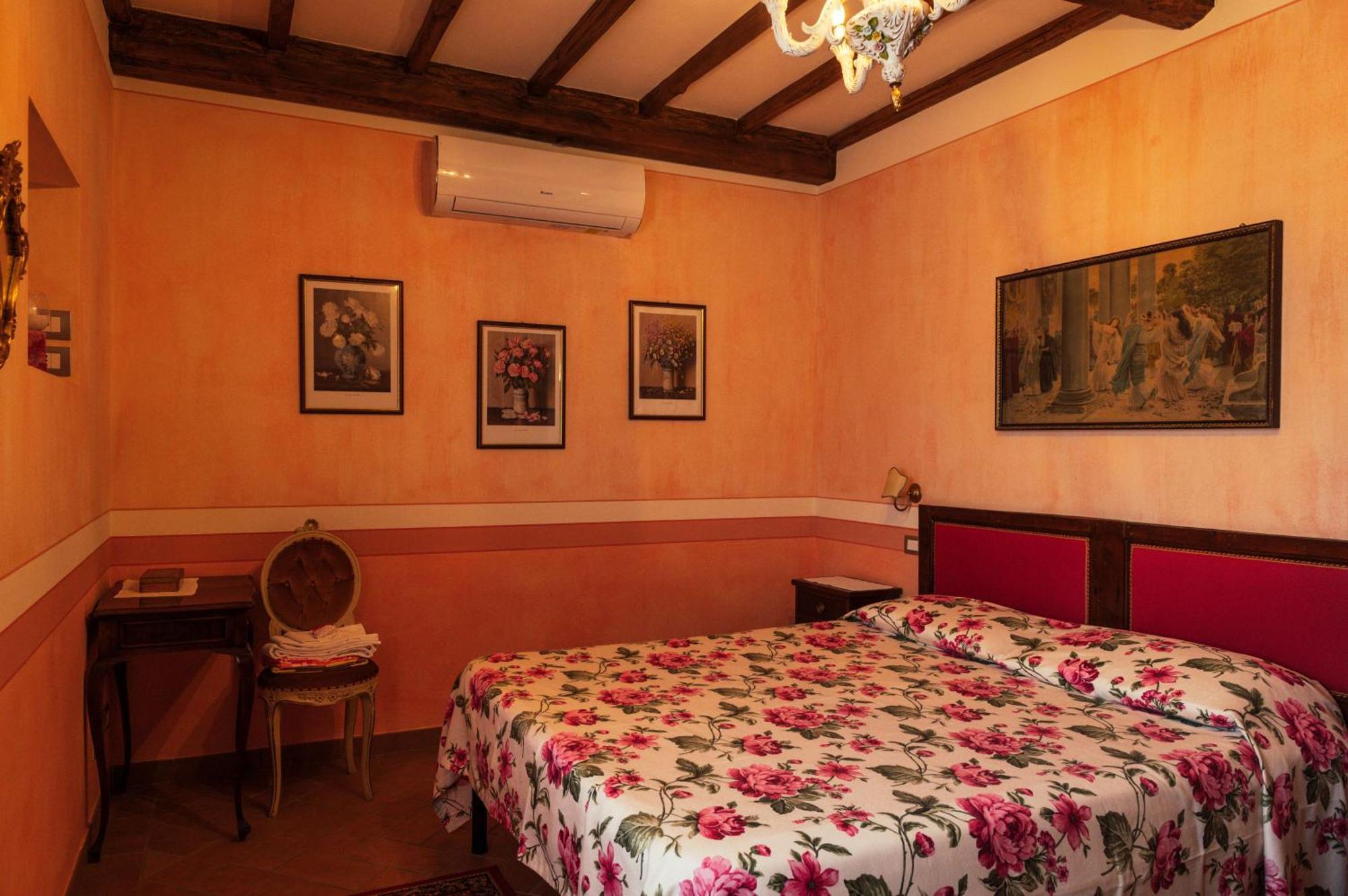 Agriturismo Casal Gheriglio Lucignano Exterior foto