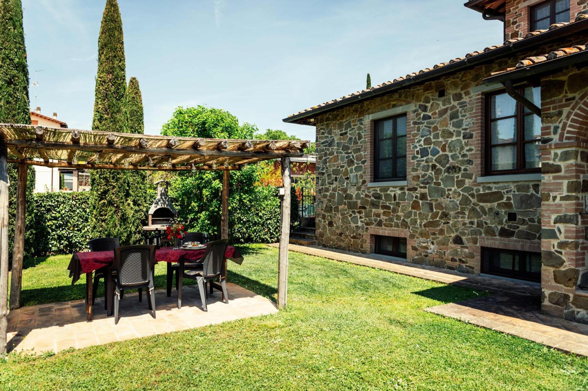 Agriturismo Casal Gheriglio Lucignano Exterior foto